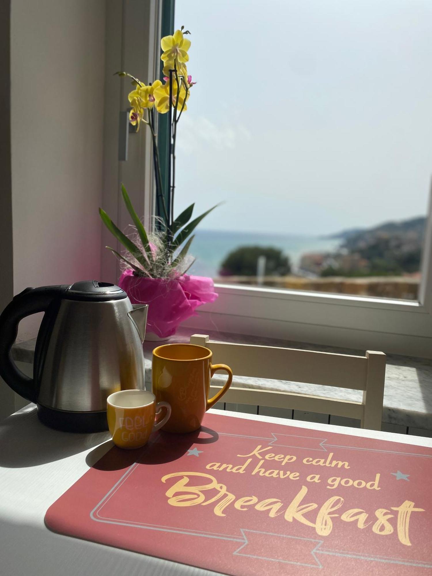 Casa Vacanze Merletto Imperia Zewnętrze zdjęcie